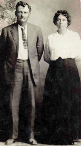Jake and Mary Weathersby 1934 Thatcher, AZ